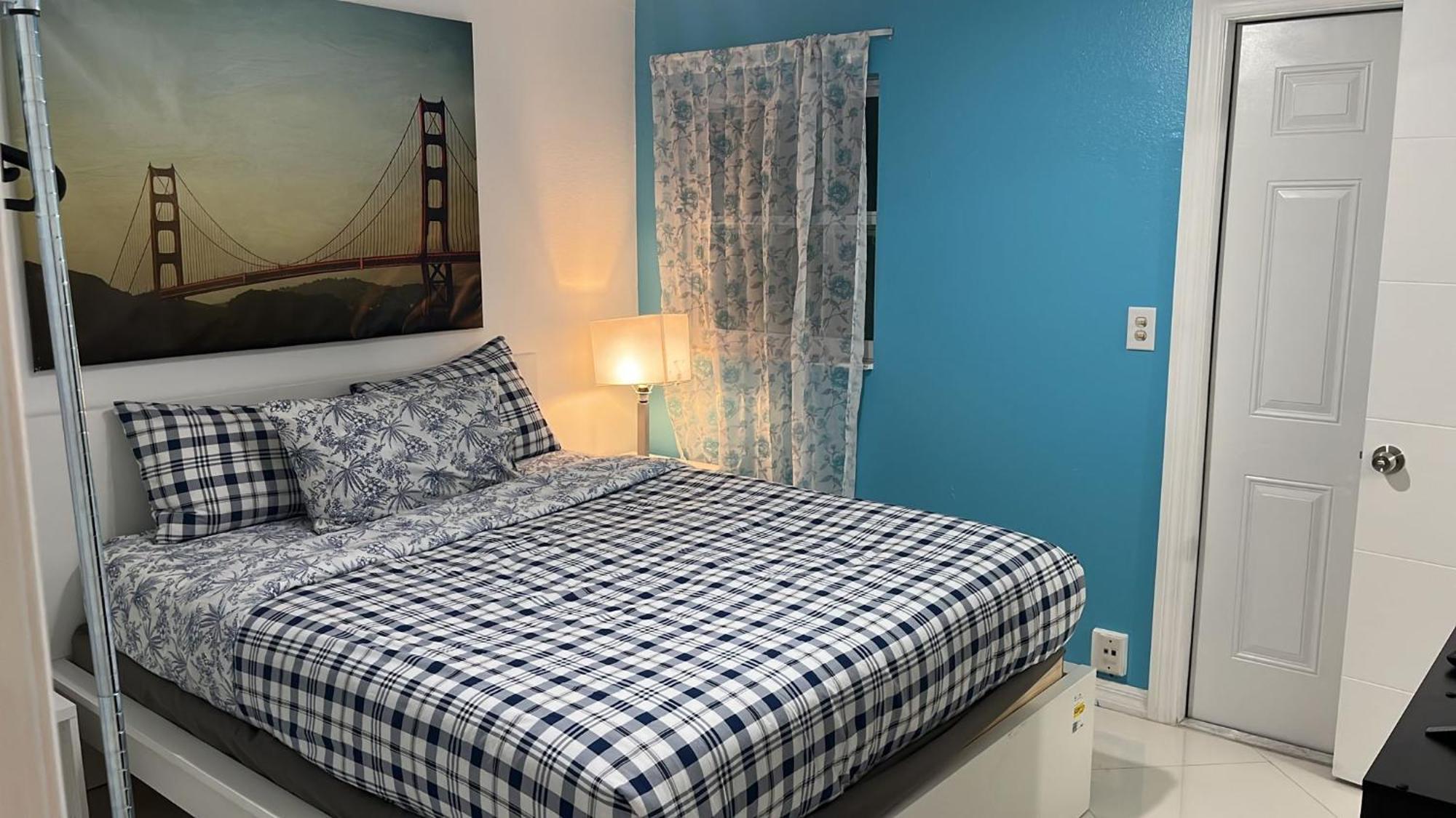 Villa Beautiful, Fully Furnished 4Bed 2Bath House - 5 Minute Walk To Miracle Mile Downtown Coral Gables à Miami Extérieur photo