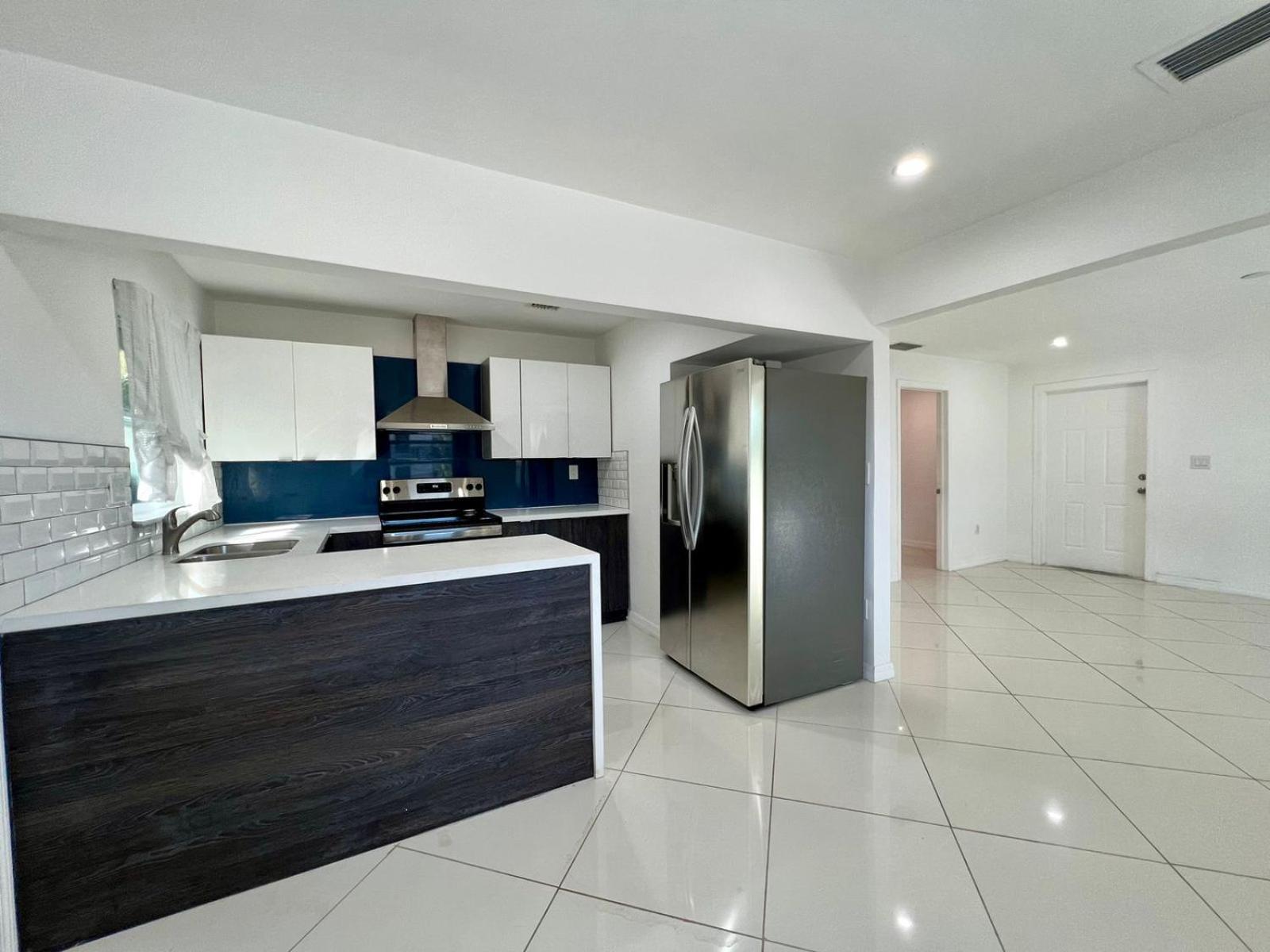 Villa Beautiful, Fully Furnished 4Bed 2Bath House - 5 Minute Walk To Miracle Mile Downtown Coral Gables à Miami Extérieur photo
